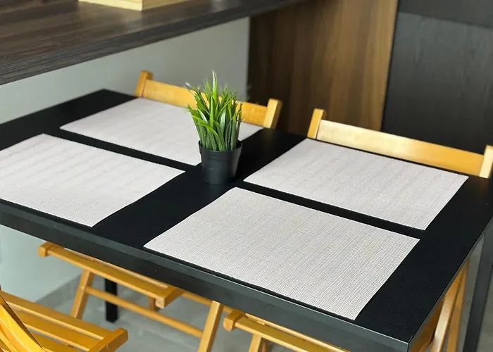 Soukromy V Tripokojovem Byte - Private In Three Flat *